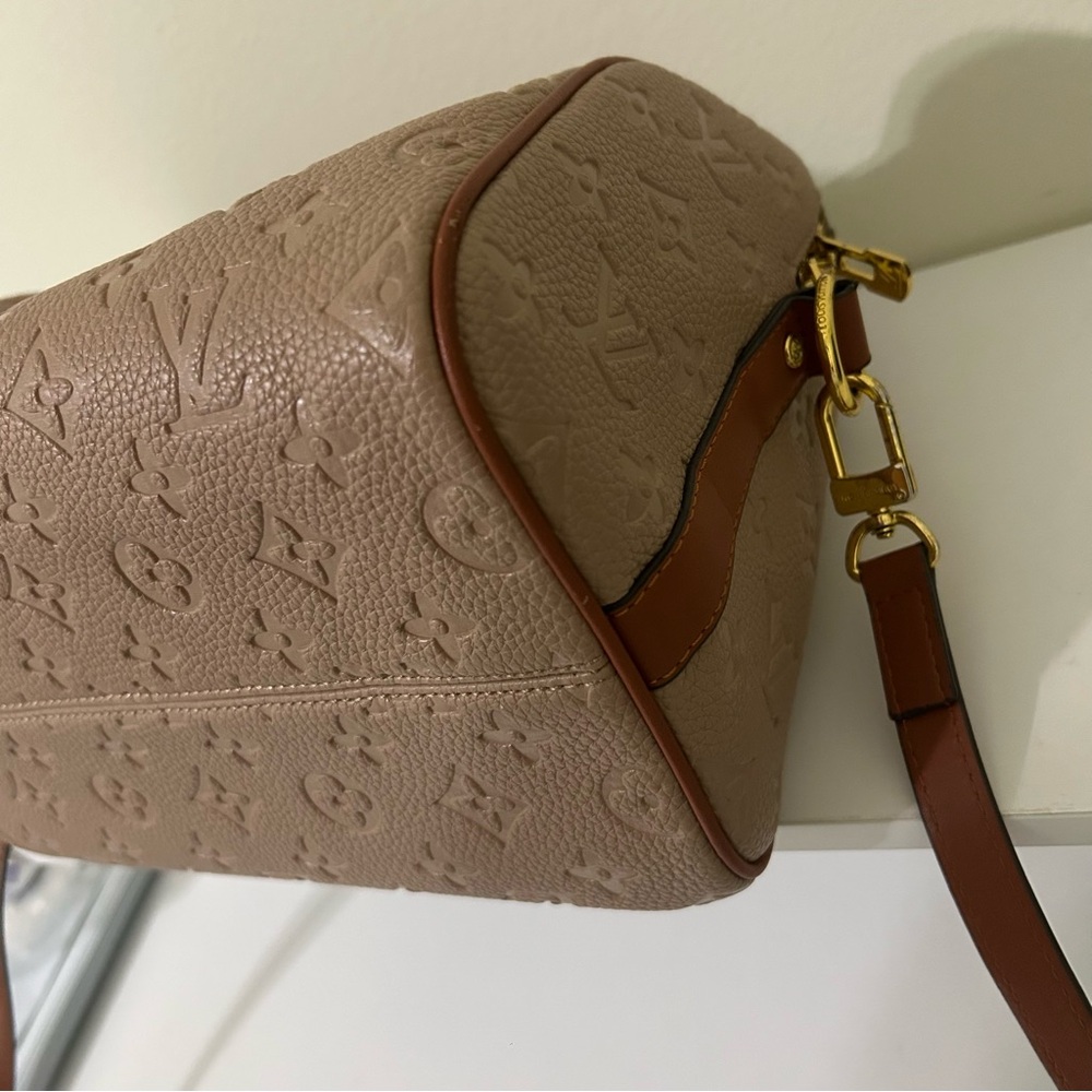 Fashion Designer Inspired Brown Beige Tan Handbag - Picture 9 of 13
